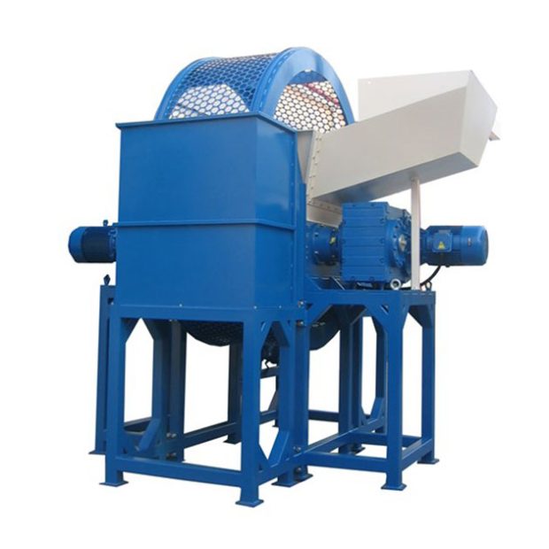 This Industrial Tyre Shredder is ideal for recycling facilities.