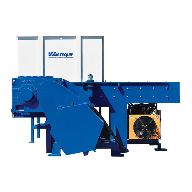 This Heavy Duty Shredder processes tough waste, including timber pallets and cardboard cores.