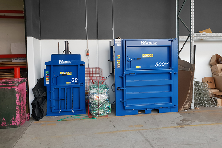 Bunnings Industrial Cardboard and Plastic Baler 300LH and 60