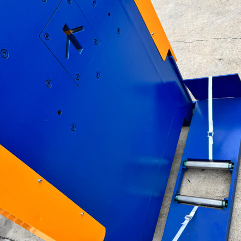 view showing holder for tyre and where hook comes out