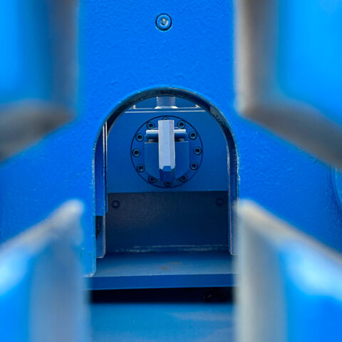 Close up of bead catch mechanism on tyre debeader